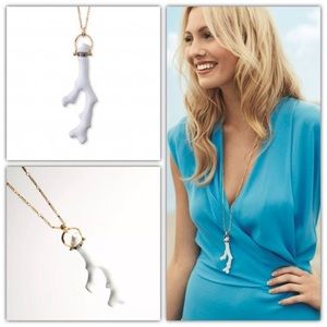 Stella & Dot Cameron Pendant- White Coral Enamel